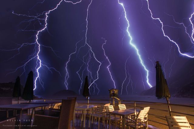 如何拍攝閃電(diàn)出現的那一刻?